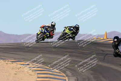 media/Jan-10-2025-CVMA Friday Practice (Fri) [[489e0da257]]/Group 4 and Trackday/Session 3 (Turns 9 and 10)/